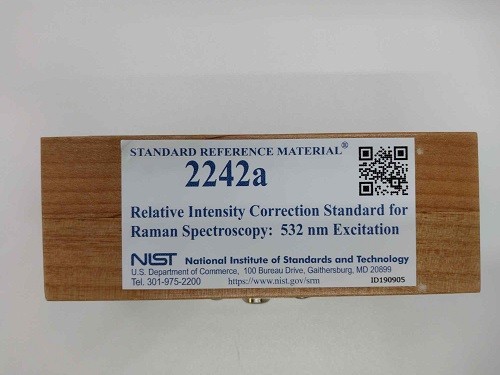 SRM 2242a - 拉曼光譜的相對強度校正標準：532 nm激發